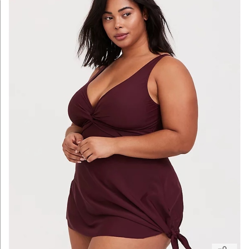 TORRID burgundy skirted one piece, 4X.